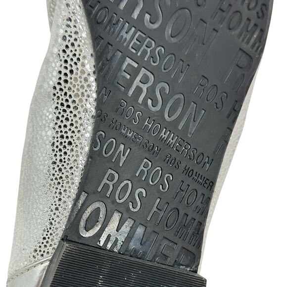 Ros Hommerson Ronnie Folding Silver Pebbled Ballet Flats - Picture 5 of 8